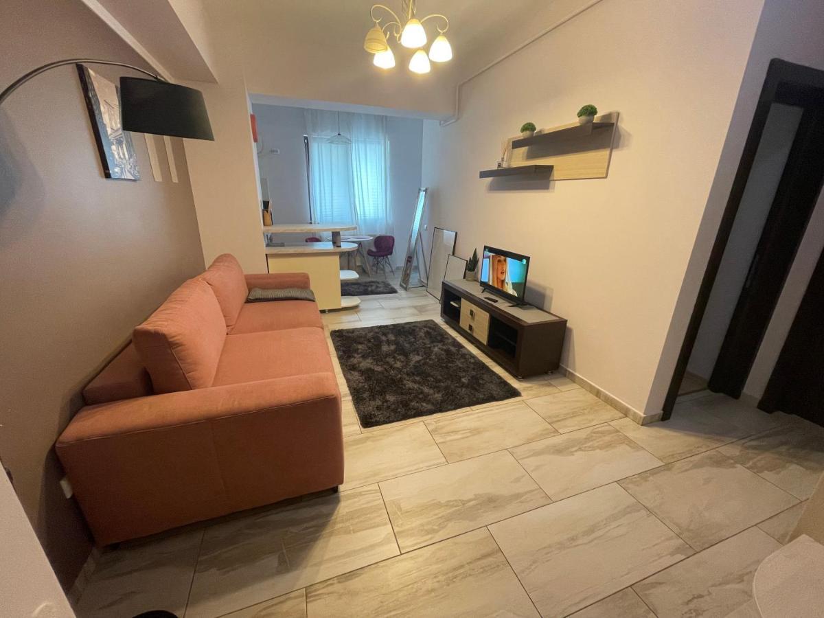 Le Lupin / Center Appartement Iasi Buitenkant foto